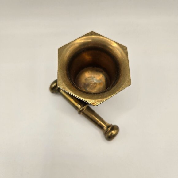 Vintage Brass Mortar & Pestle Set Pharmacy apothecary Potions Spells - Picture 4 of 6